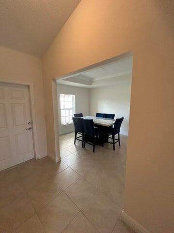4 bedroom Single Family Residence at 1931 SW Gemini Lane, Port St Lucie Section 13, Port St. Lucie — photo 4