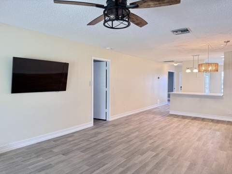 1740 NW 19th Terrace #202, Delray Beach FL - photo 15 of 30