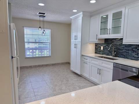 1740 NW 19th Terrace #202, Delray Beach FL - photo 7 of 30