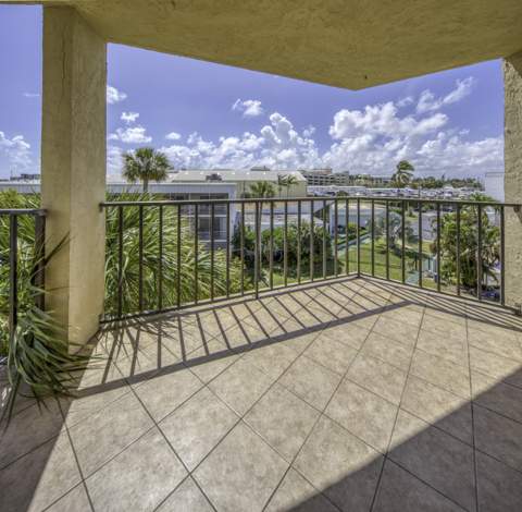 890 N Federal Highway #412, Lantana FL - photo 9 of 46