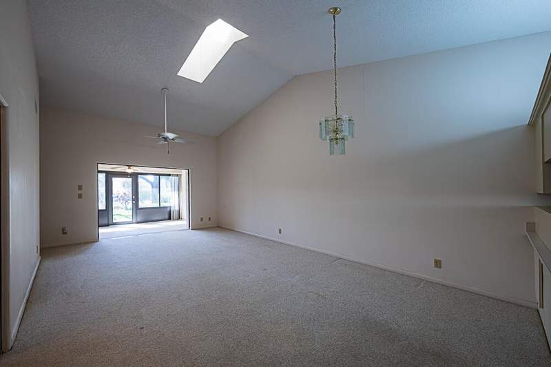 2 bedroom Villa at 7667 SE Sugar Sand Circle, Sugar Sands Ridge, Hobe Sound — photo 3