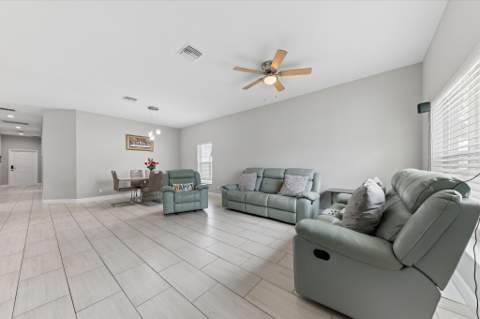 525 NW 12th Avenue, Boynton Beach FL - photo 14 of 39