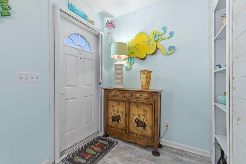 2 bedroom Townhouse at 13515 S Indian River Drive #703, Indian River Landing, Jensen Beach — photo 3