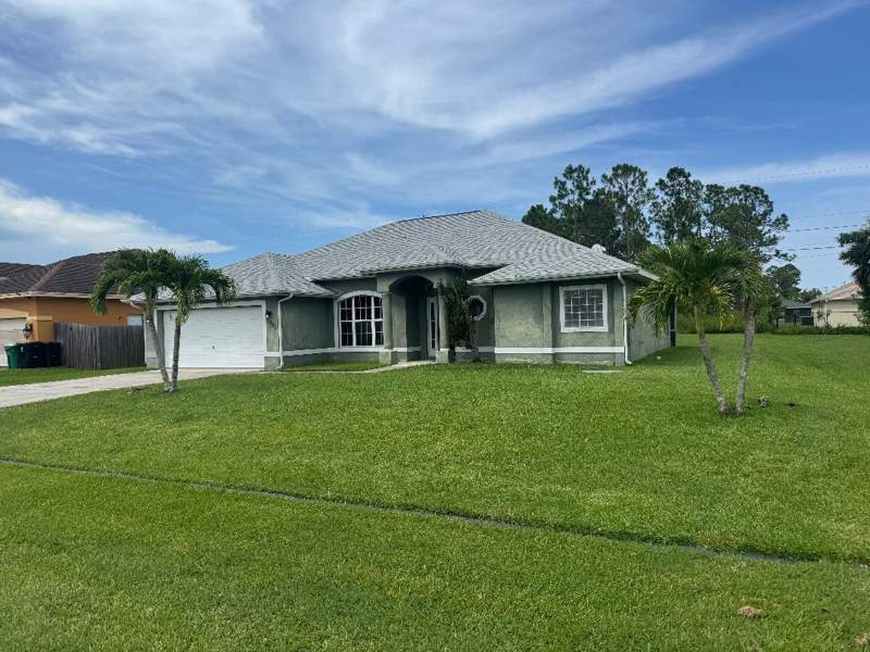 3 bedroom Single Family Residence at 2461 SW Webster Lane, Port St Lucie Section 35, Port St. Lucie — photo 2