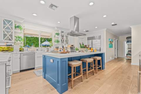 156 Dolphin Road, Palm Beach FL - photo 9 of 31