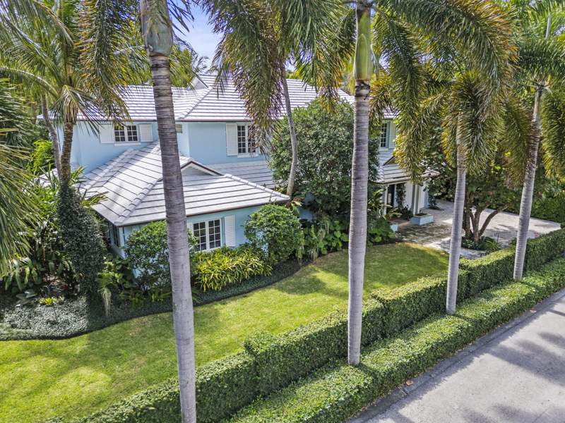 5 bedroom Single Family Residence at 156 Dolphin Road, North Shore, Palm Beach — photo 2