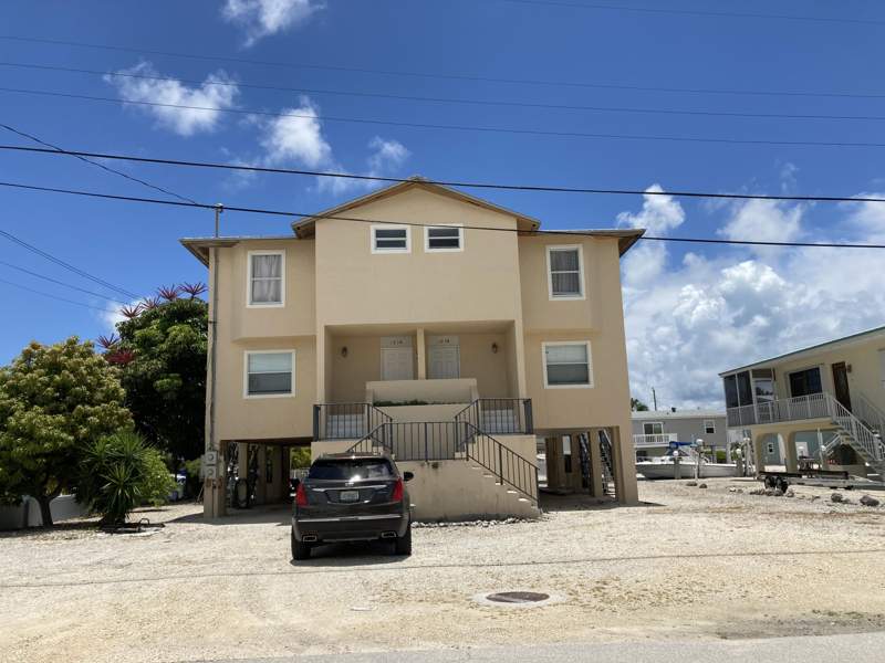2 bedroom Half Duplex at 103 A Gulfwinds Lane, Sea-Air Estates (52.0), Marathon — photo 2