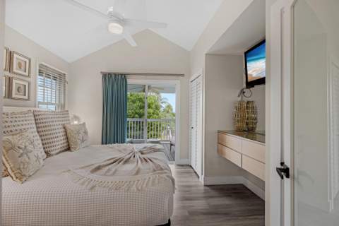 5092 Sunset Village Drive #Hawks Cay Resort, Duck Key FL - photo 23 of 50