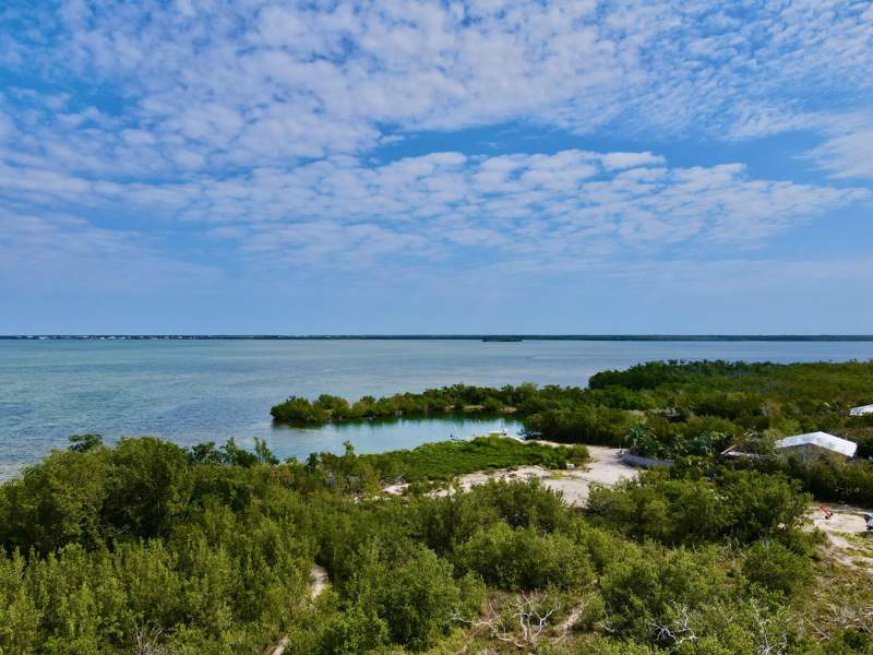 3 bedroom Single Family Residence at 3127 Stewart Road, Middle Torch Key Est (28.0), Middle Torch Key — photo 3