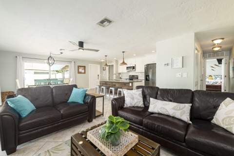 8188 Aviation Boulevard, Marathon FL - photo 24 of 47