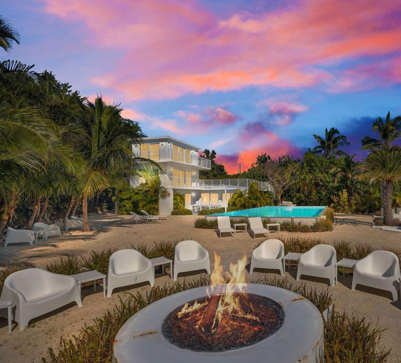 4 bedroom Single Family Residence at 98701 Overseas Highway, Rock Harbor Manor (97.0), Key Largo — photo 3
