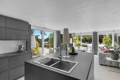 98701 Overseas Highway, Key Largo FL - photo 15 of 47