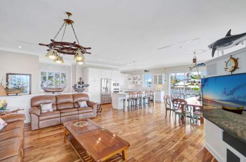 162 Bayview Drive, Lower Matecumbe FL - photo 15 of 46