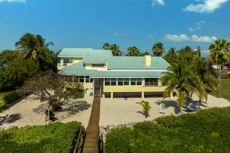 4 bedroom Single Family Residence at 120 Pirates Cove Drive, Stirrup Key Sub (52.5), Marathon — photo 3