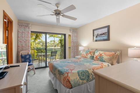 1133 W Ocean Drive #2, Key Colony FL - photo 21 of 53
