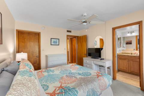 1133 W Ocean Drive #2, Key Colony FL - photo 17 of 53