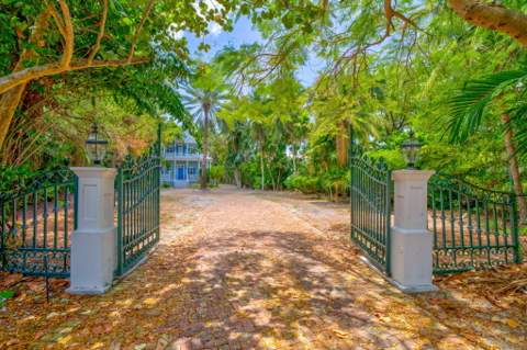75761 Overseas Highway, Lower Matecumbe FL - photo 7 of 97
