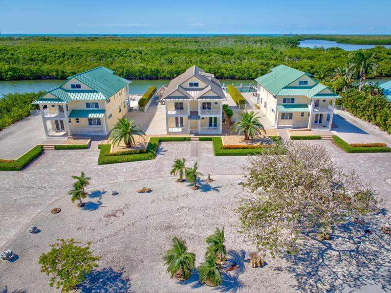 18 bedroom Multi-Units at 2394 Coco Plum Drive, Coco Plum (54.6), Marathon — photo 3