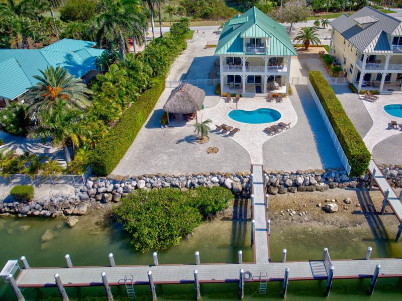 18 bedroom Multi-Units at 2394 Coco Plum Drive, Coco Plum (54.6), Marathon — photo 5