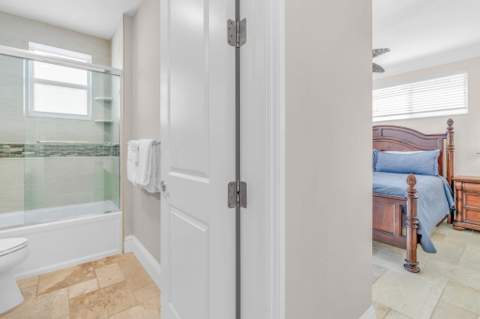 2394 Coco Plum Drive, Marathon FL - photo 24 of 57