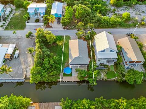 3635 Tradewinds Street, Big Pine Key FL - photo 8 of 41