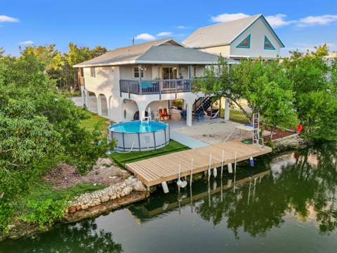 3635 Tradewinds Street, Big Pine Key FL - photo 9 of 41