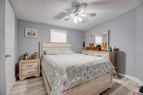 6460 Sunshine Street, Stock Island FL - photo 16 of 38