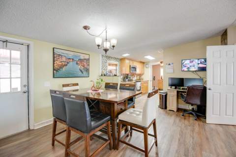 6460 Sunshine Street, Stock Island FL - photo 7 of 38