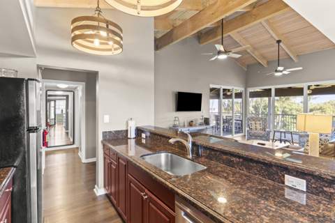 8304 Marina Villa Drive, Duck Key FL - photo 8 of 20