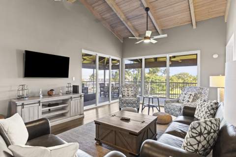 8304 Marina Villa Drive, Duck Key FL - photo 7 of 20