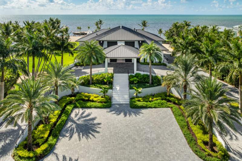 6 bedroom Single Family Residence at 87429 Old Highway, Plant Beach (87.5), Plantation Key — photo 3