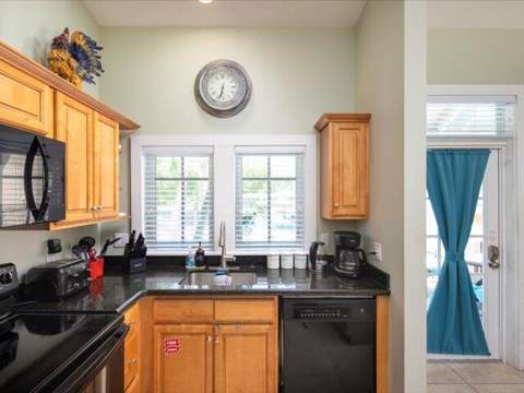 1445 S 1445 Roosevelt Boulevard #411, Key West FL - photo 13 of 40