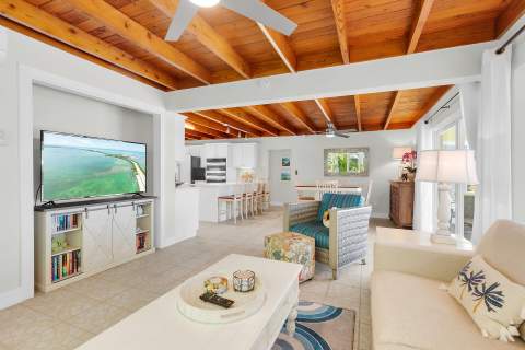 351 5th Street, Key Colony FL - photo 8 of 43
