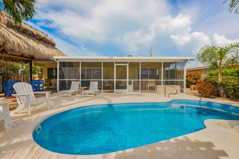 2 bedroom Single Family Residence at 351 5th Street, Key Colony Beach (53.5), Key Colony — photo 2