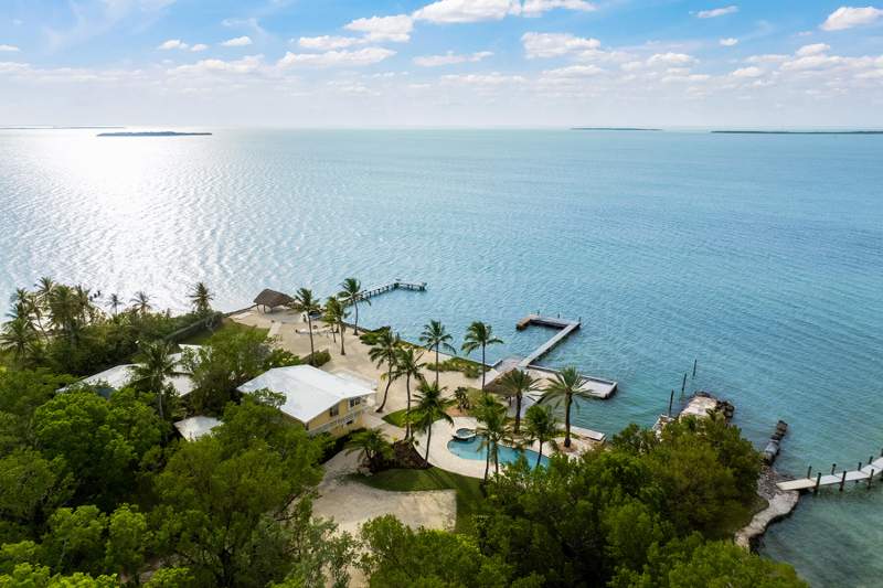 4 bedroom Single Family Residence at 36 Sunset Road, Sunset Point (95.0), Key Largo — photo 5