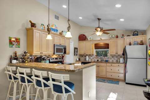 1041 Gibraltar Road, Key Largo FL - photo 7 of 36