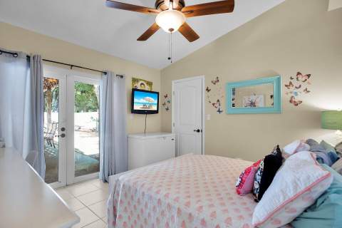 1041 Gibraltar Road, Key Largo FL - photo 10 of 36