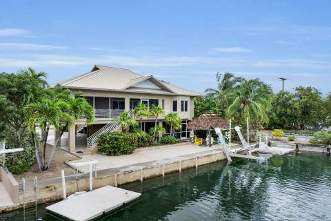 860 Lagoon Drive, Summerland Key FL - photo 6 of 27