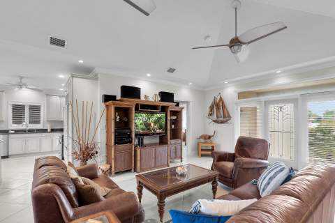 860 Lagoon Drive, Summerland Key FL - photo 8 of 27