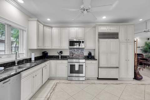 860 Lagoon Drive, Summerland Key FL - photo 10 of 27