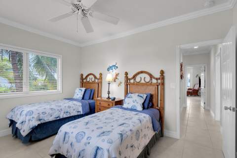 860 Lagoon Drive, Summerland Key FL - photo 16 of 27