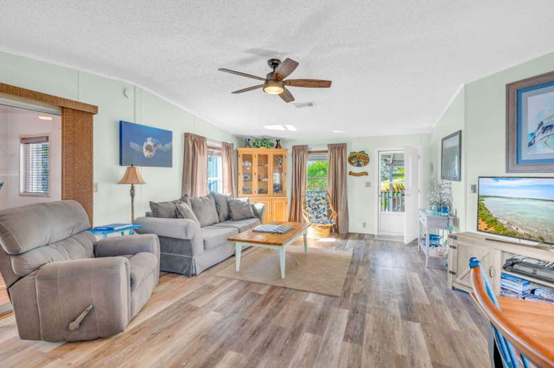 3 bedroom Mobile Home at 91 Sirius Lane, Geiger Mobile Home (9.0), Geiger Key — photo 5