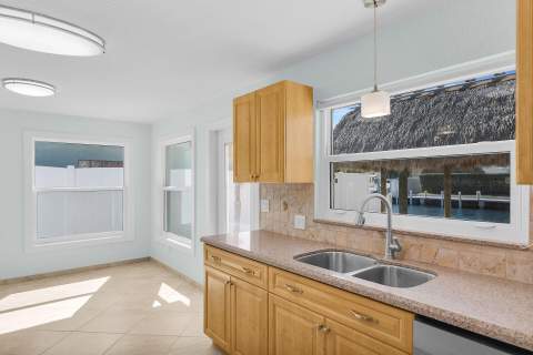 251 Azalea Street, Plantation Key FL - photo 15 of 58