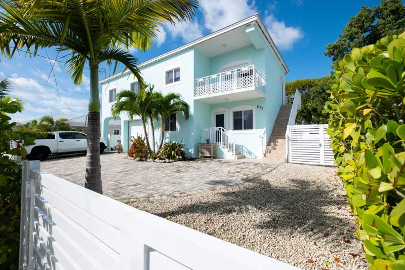 5 bedroom Single Family Residence at 875 La Paloma Road, Winston Park (102.0), Key Largo — photo 2