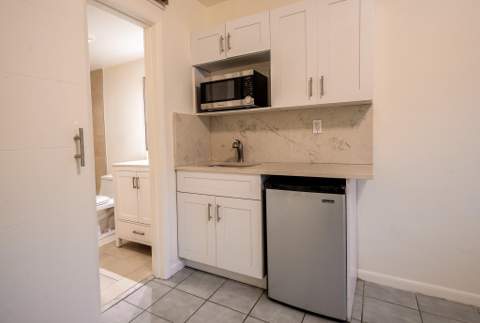 1129 Pebble Beach Lane #11, Duck Key FL - photo 10 of 23