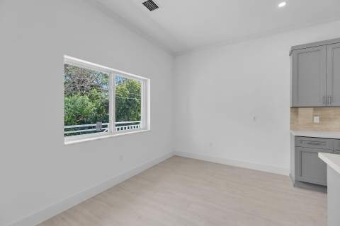14 Tarpon Avenue, Key Largo FL - photo 12 of 34
