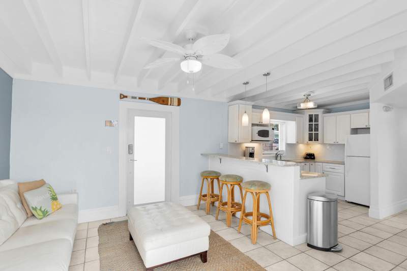 2 bedroom Single Family Residence at 11725 3rd Avenue Ocean, Little Venice #2 (53.0), Marathon — photo 5