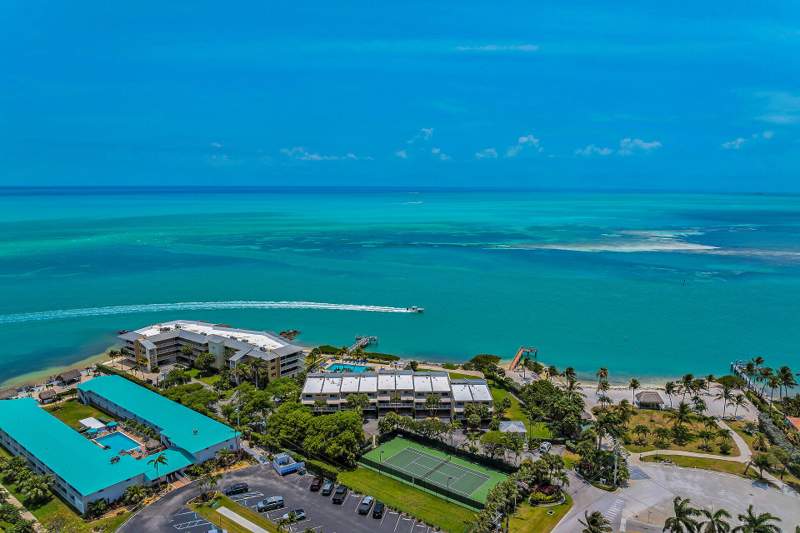3 bedroom Townhouse at 1133 W Ocean Drive #6, Key Colony Point (53.5), Key Colony — photo 5