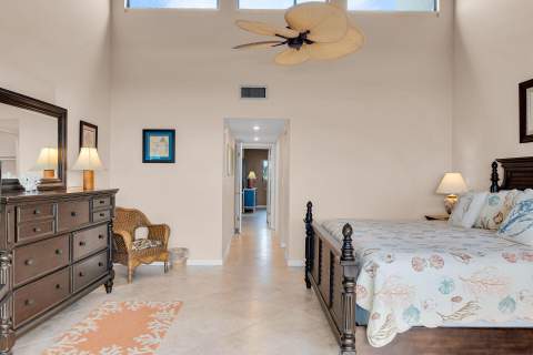 1133 W Ocean Drive #6, Key Colony FL - photo 15 of 73