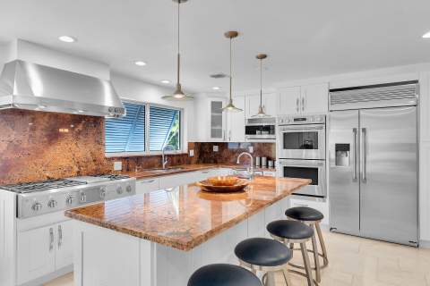 1481 Sugarloaf Boulevard, Sugarloaf Key FL - photo 19 of 53